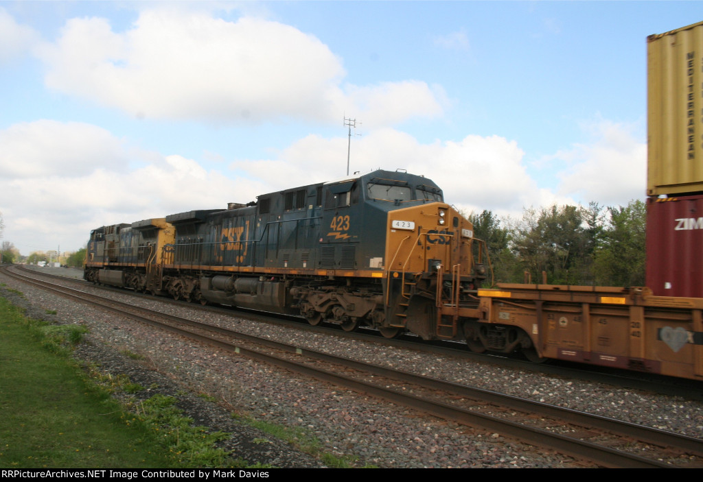 CSX 423